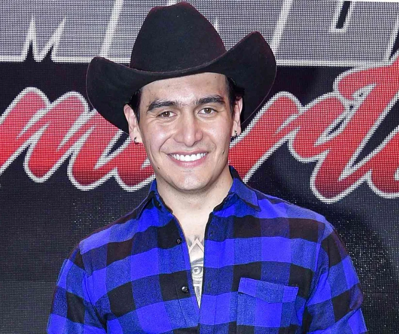 Julián Figueroa, hijo de Joan Sebastian y Maribel Guardia.